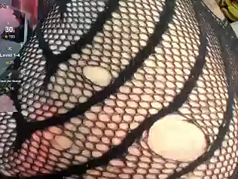 Snapshot of Lexxxxx_ chatting on 12-02-24, 11:29 Lexxxxx online show from 12-02-24, 11:29