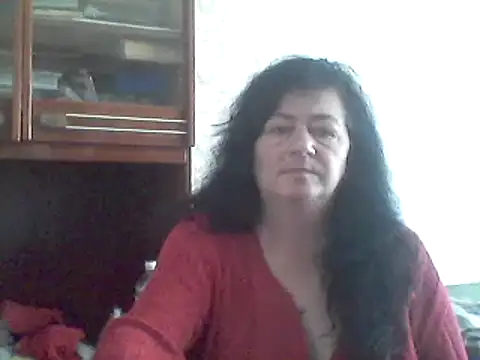 Snapshot of GypsiQueen2 chatting on 03-21-25, 10:17 GypsiQueen2 online show from 03-21-25, 10:17