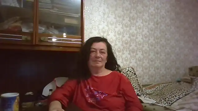 Snapshot of GypsiQueen2 chatting on 10-11-25, 07:23 GypsiQueen2 online show from 10-11-25, 07:23