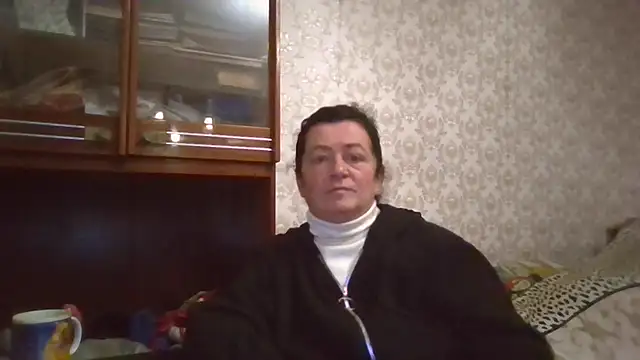 Snapshot of GypsiQueen2 chatting on 11-05-25, 03:56 GypsiQueen2 online show from 11-05-25, 03:56