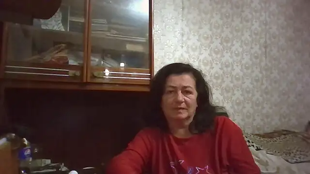 Snapshot of GypsiQueen2 chatting on 11-12-25, 03:34 GypsiQueen2 online show from 11-12-25, 03:34