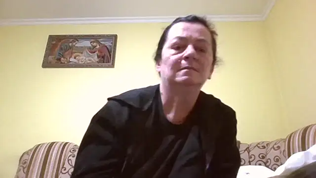 Snapshot of GypsiQueen2 chatting on 02-23-26, 07:55 GypsiQueen2 online show from 02-23-26, 07:55