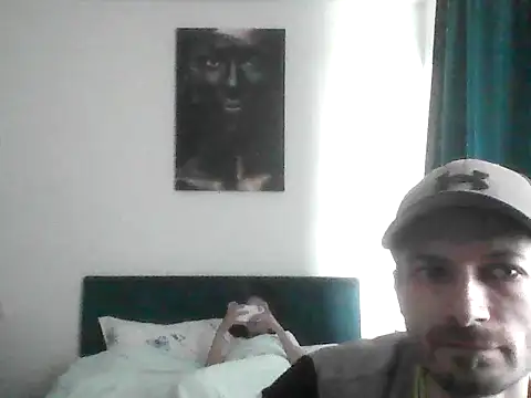 Hadrian2 online show from 04-18-26, 11:14