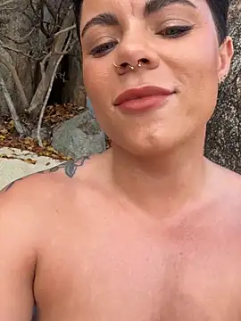 LukeLouHarvey online show from 02-18-25, 01:43