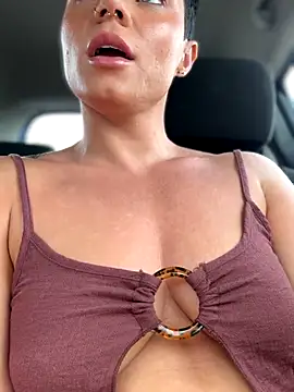 LukeLouHarvey online show from 09-26-25, 04:49