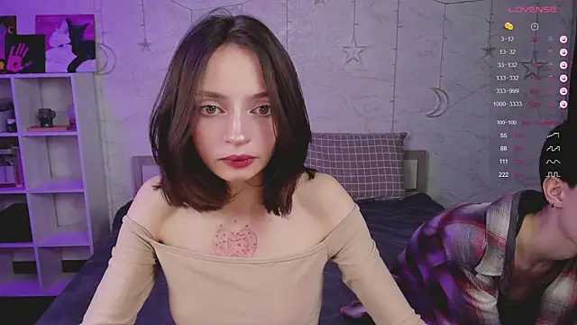 Snapshot of PostBabyyy chatting on 12-02-24, 10:28 PostBabyyy online show from 12-02-24, 10:28