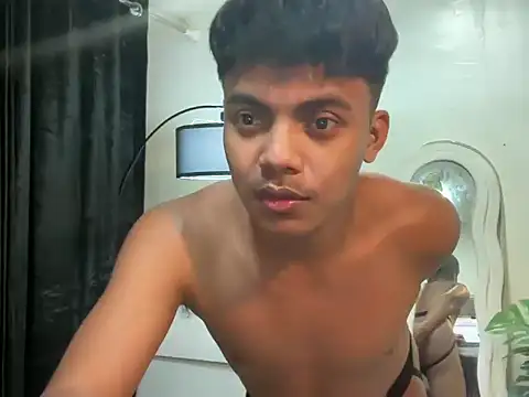 Snapshot of asianboyhunt chatting on 04-13-26, 10:26 asianboyhunt online show from 04-13-26, 10:26