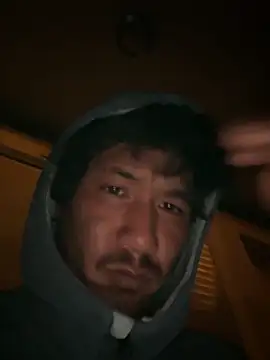 Snapshot of juniiorre chatting on 10-27-25, 08:35 juniiorre online show from 10-27-25, 08:35