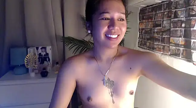 Snapshot of mariefox_xxx chatting on 03-19-25, 05:41 mariefox xxx online show from 03-19-25, 05:41