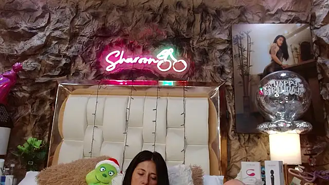 Snapshot of sharoon_cheerry chatting on 12-12-24, 07:26 sharoon cheerry online show from 12-12-24, 07:26