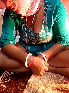 Snapshot of Bengali-boudi chatting on 01-09-25, 06:15 Bengali-boudi online show from 01-09-25, 06:15