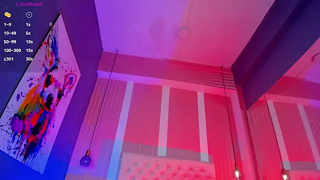 Snapshot of rihanna_rose chatting on 12-13-24, 08:41 rihanna rose online show from 12-13-24, 08:41