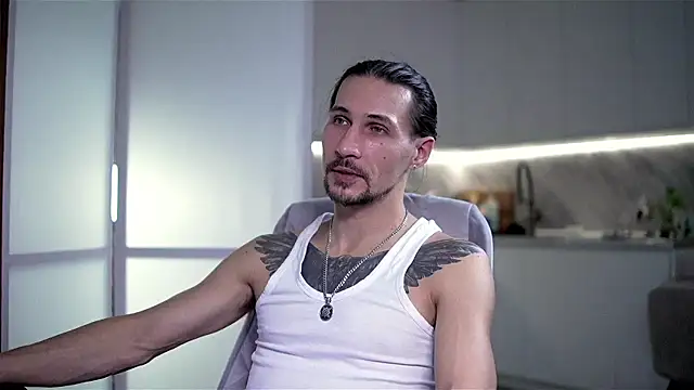 Snapshot of lord_shiva_ chatting on 10-17-25, 05:15 lord shiva online show from 10-17-25, 05:15