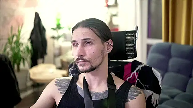 Snapshot of lord_shiva_ chatting on 11-13-25, 05:01 lord shiva online show from 11-13-25, 05:01