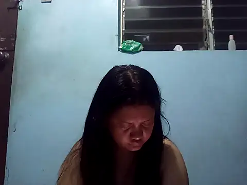 Honeybun25 online show from 09-23-25, 06:22