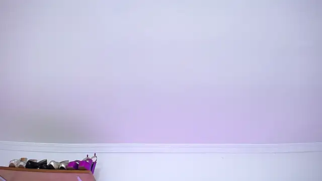 Snapshot of Jessica-Kraftt chatting on 05-27-26, 01:57 Jessica-Kraftt online show from 05-27-26, 01:57