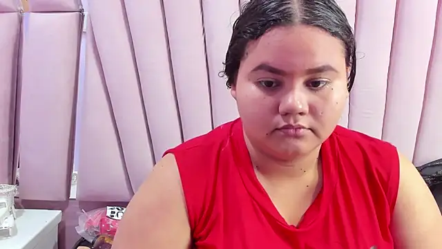 Snapshot of ValenTitis chatting on 12-22-24, 02:28 ValenTitis online show from 12-22-24, 02:28