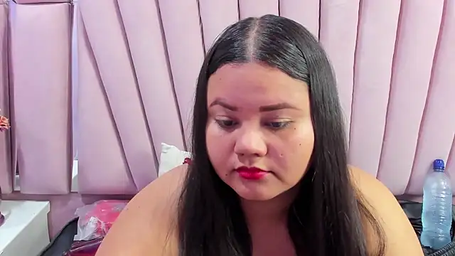 Snapshot of ValenTitis chatting on 01-09-25, 08:11 ValenTitis online show from 01-09-25, 08:11