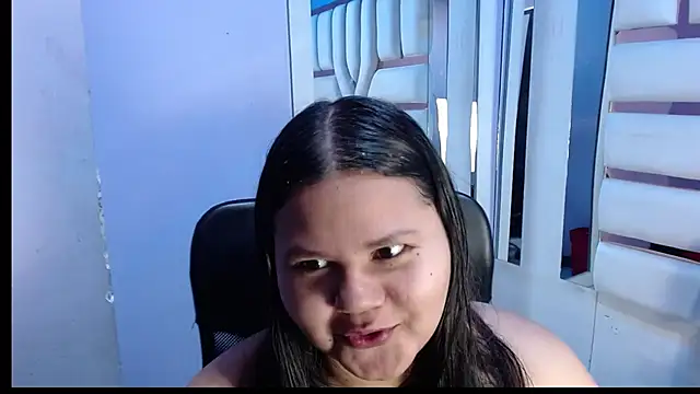 ValenTitis online show from 12-15-25, 08:46