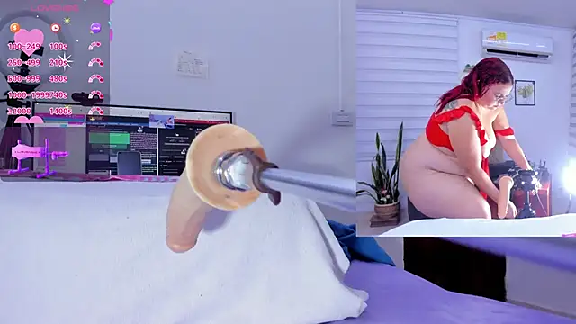 Snapshot of Soraya_Davis chatting on 02-08-25, 09:24 Soraya Davis online show from 02-08-25, 09:24