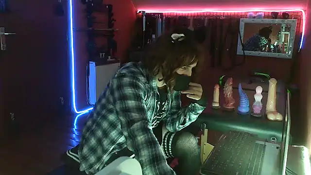 Ginny-the-bdsm-nympho online show from 06-04-26, 05:19