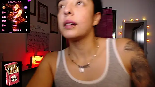 Snapshot of Misslana_wn1 chatting on 02-25-26, 02:21 Misslana wn1 online show from 02-25-26, 02:21