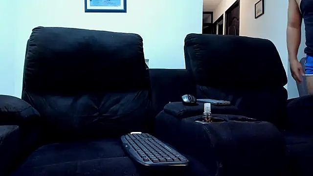 dylanstrong  online show from 09-12-25, 11:15