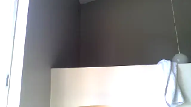 Snapshot of Hammyric786 chatting on 10-14-25, 03:35 Hammyric786 online show from 10-14-25, 03:35