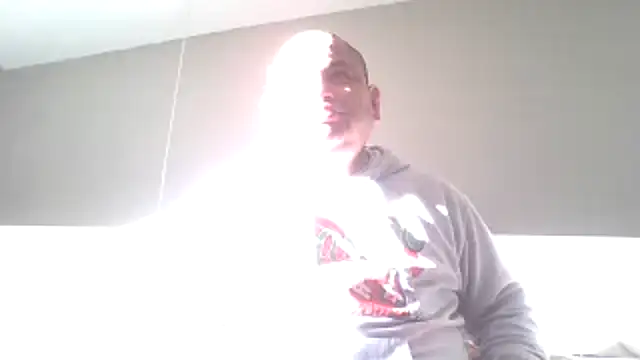 Snapshot of Hammyric786 chatting on 01-09-26, 09:27 Hammyric786 online show from 01-09-26, 09:27