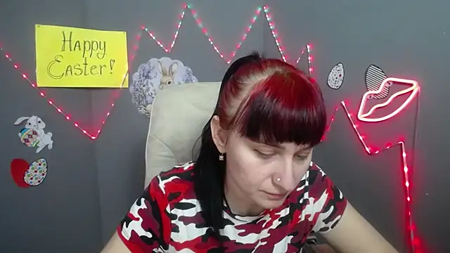 NinaFlawlees online show from 04-04-26, 12:24