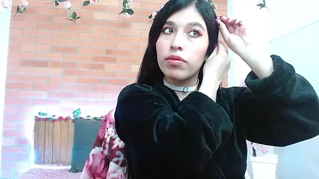 Snapshot of adriscute chatting on 06-19-26, 02:49 adriscute online show from 06-19-26, 02:49