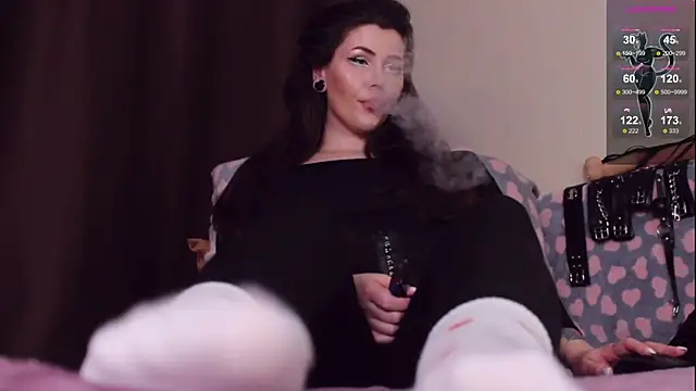 Snapshot of Luna_Blake chatting on 01-25-25, 07:18 Luna Blake online show from 01-25-25, 07:18