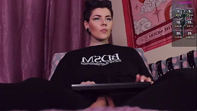 Snapshot of Luna_Blake chatting on 03-16-25, 07:27 Luna Blake online show from 03-16-25, 07:27