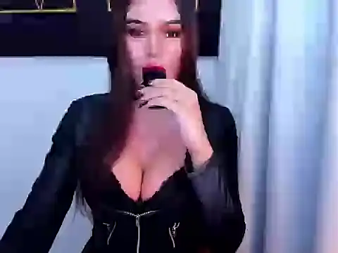 Snapshot of hotstellacumxxx chatting on 05-11-26, 04:07 hotstellacumxxx online show from 05-11-26, 04:07