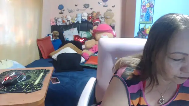 milfeddy  online show from 10-07-25, 12:35