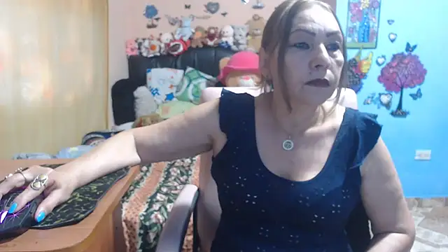 Snapshot of milfeddy_ chatting on 04-21-26, 09:06 milfeddy online show from 04-21-26, 09:06