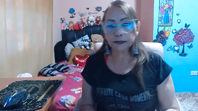 Snapshot of milfeddy_ chatting on 06-04-26, 09:21 milfeddy online show from 06-04-26, 09:21
