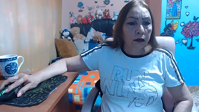 Snapshot of milfeddy_ chatting on 07-09-26, 09:08 milfeddy online show from 07-09-26, 09:08
