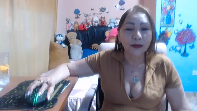 Snapshot of milfeddy_ chatting on 07-19-26, 10:35 milfeddy online show from 07-19-26, 10:35