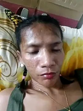 Snapshot of SofiaLibreTs chatting on 10-28-25, 03:54 SofiaLibreTs online show from 10-28-25, 03:54