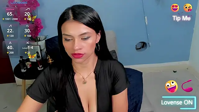 Julia-roberths online show from 03-18-25, 04:26