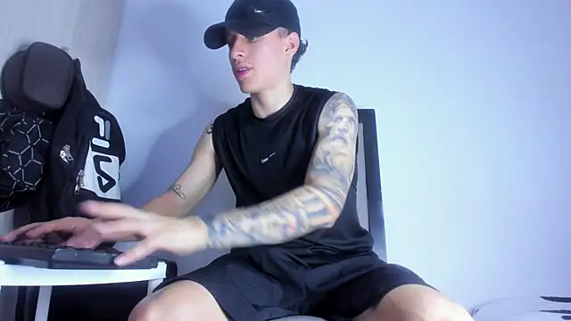 enzo bvlgari online show from 04-26-26, 12:52