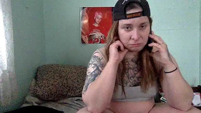 Snapshot of alexabunni chatting on 01-08-26, 03:03 alexabunni online show from 01-08-26, 03:03