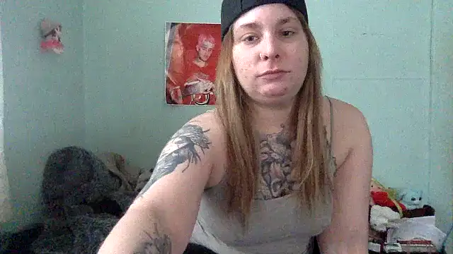 Snapshot of alexabunni chatting on 02-16-26, 04:03 alexabunni online show from 02-16-26, 04:03