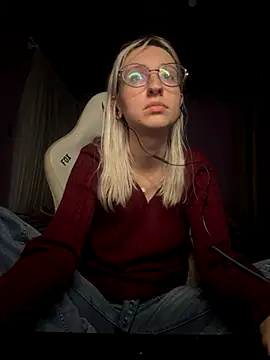 Snapshot of bunnydark00 chatting on 10-02-25, 12:28 bunnydark00 online show from 10-02-25, 12:28