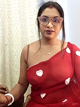 Queen Dolly online show from 01-17-26, 05:27