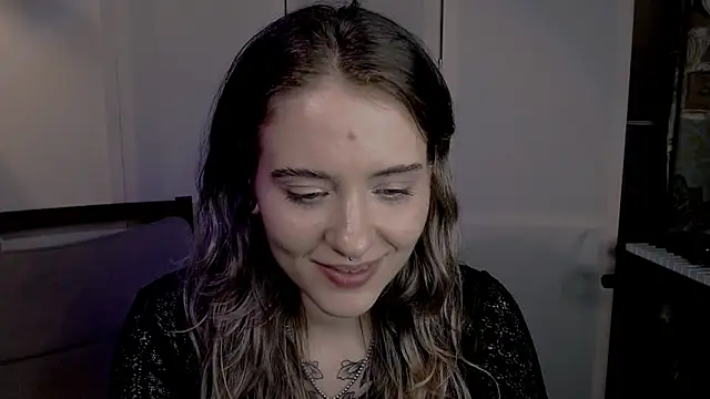 risha laas online show from 12-07-24, 01:47