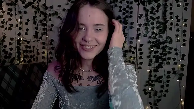 risha laas online show from 04-30-26, 08:37