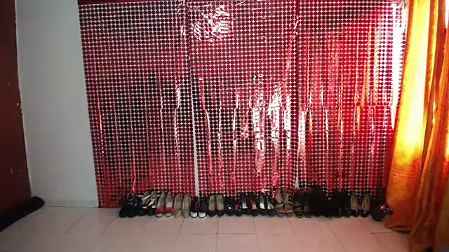 Sweett Anya online show from 09-27-25, 05:18