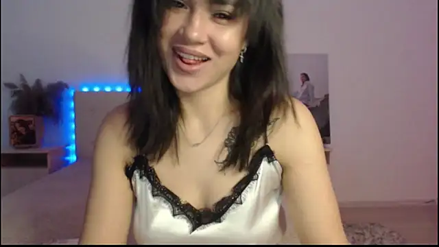 RoxannePure online show from 10-16-25, 03:29